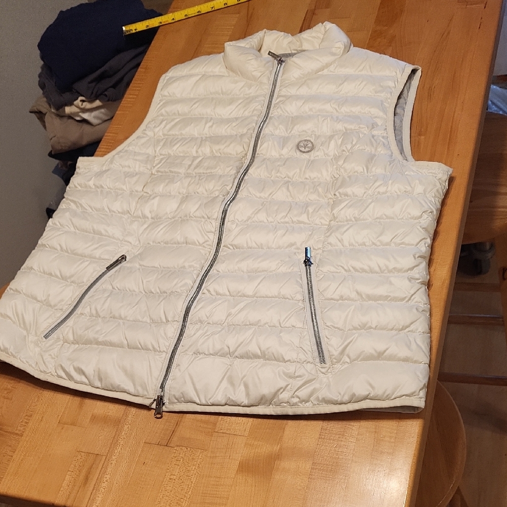 Fuchs Schmitt Pearl White Down Vest